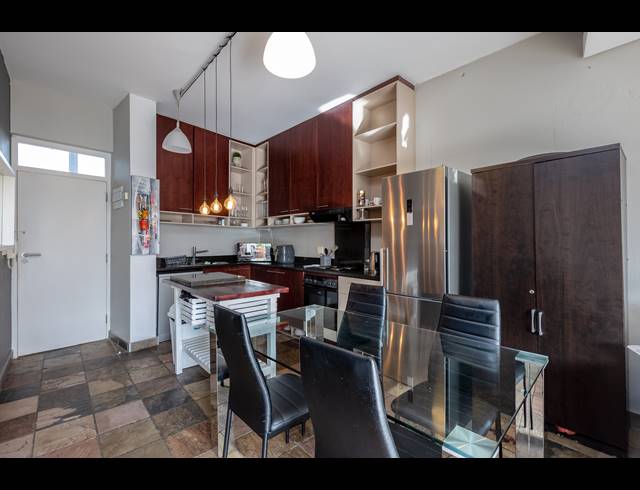 2 BEDROOM APARTMENT FOR SALE IN GARDENS